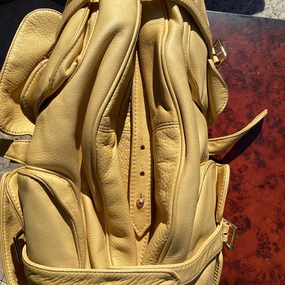 Bulga Helmet Slouchy Hobo Genuine Pebbled Leather Bag - Picture 10 of 11